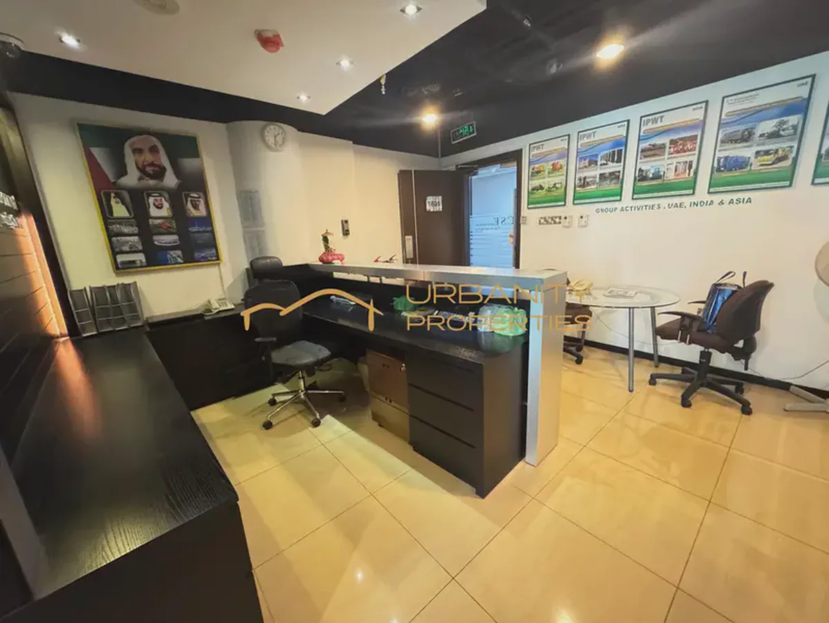 Fully Furnished Office | Prime Business Bay Location | 938 Sqft-3-3
