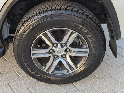 2024 Toyota Fortuner EXR V4 2.7L | GCC Specs | Accident Free |-12