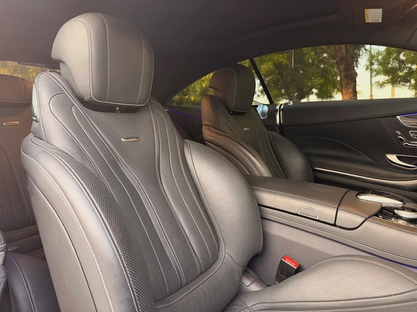Mercedes Benz S cope 63 AMG FREE ACCIDENT UNDER WARRANTY