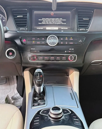 Kia Quoris 2014 TOP - GCC Specs - Luxury V6-17