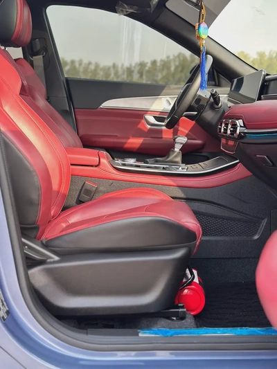 2023 Jetour X70 Plus | GCC Specs | Dark Blue / Red Leather | 25,000 km | Single Owner-14