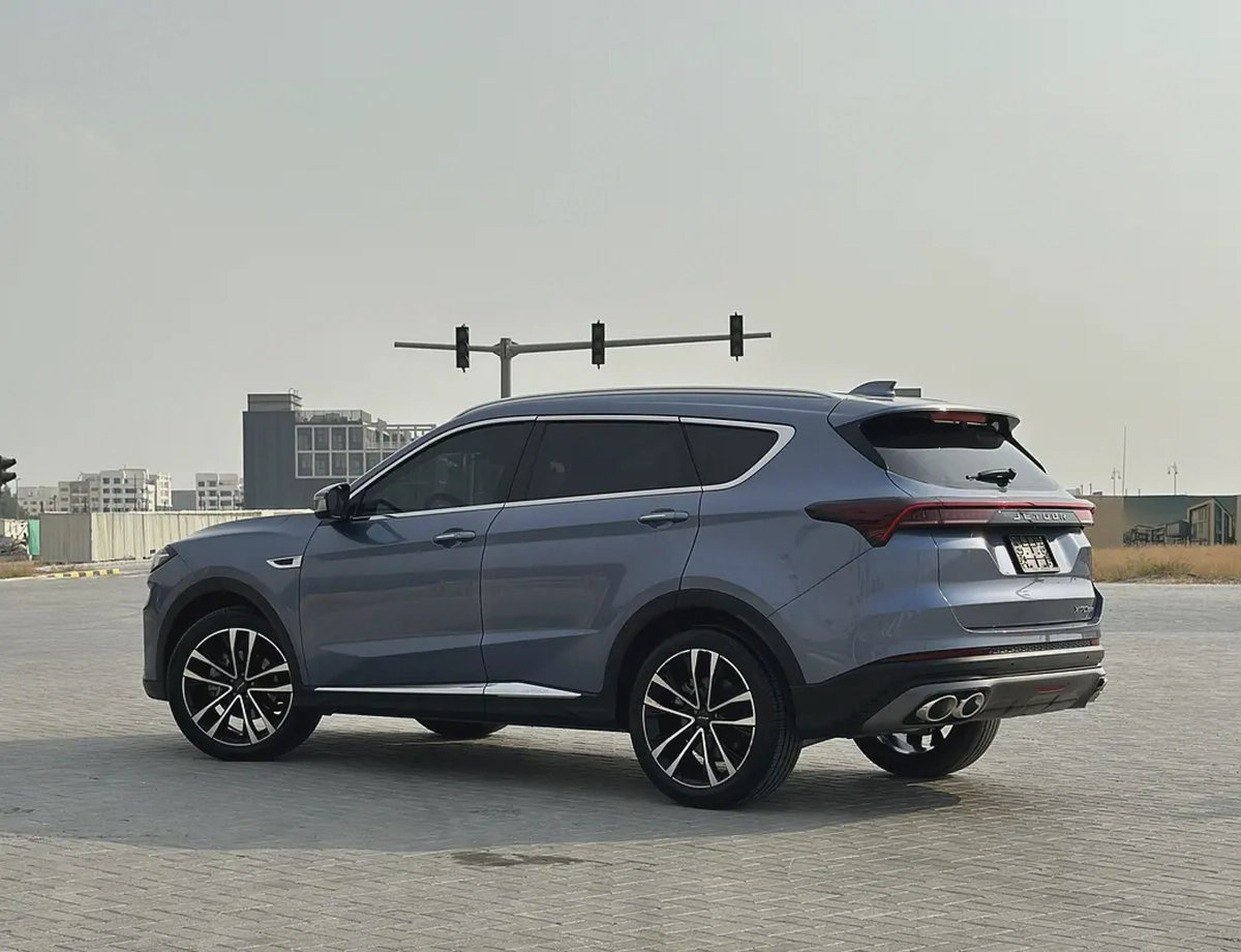 2023 Jetour X70 Plus | GCC Specs | Dark Blue / Red Leather | 25,000 km | Single Owner-1-1