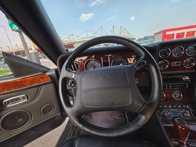 Bentley Azure Special Edition 2003 - American Specs-16