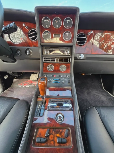 Bentley Azure Special Edition 2003 - American Specs-18
