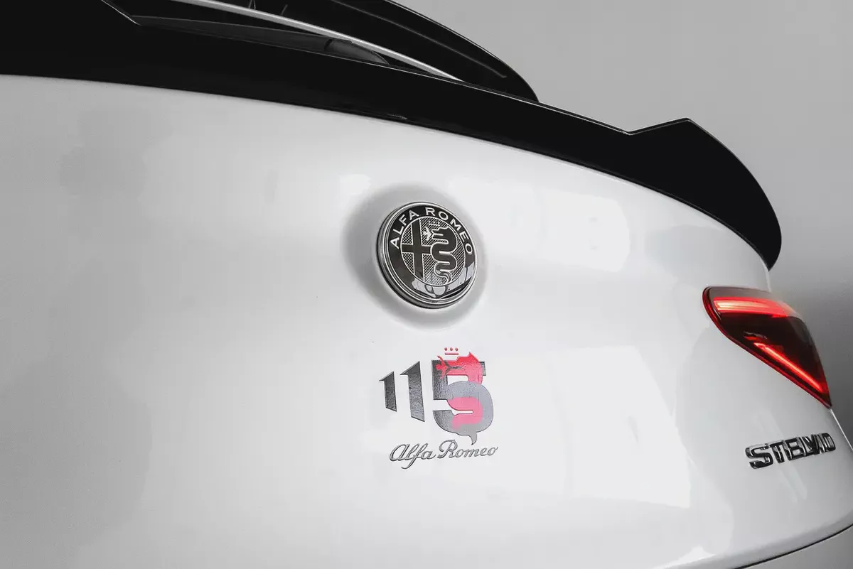 2019 Alfa Romeo Stelvio Quadrifoglio / Full Alfa Romeo Service History-17-17