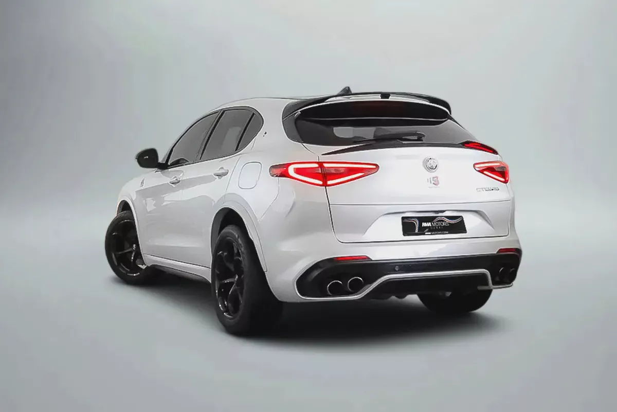 2019 Alfa Romeo Stelvio Quadrifoglio / Full Alfa Romeo Service History-1-1