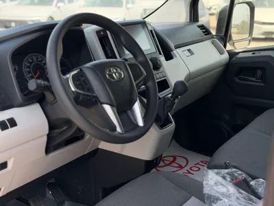 Toyota Hiace Toyota Haice 3.5L Cargo manual 2026-8
