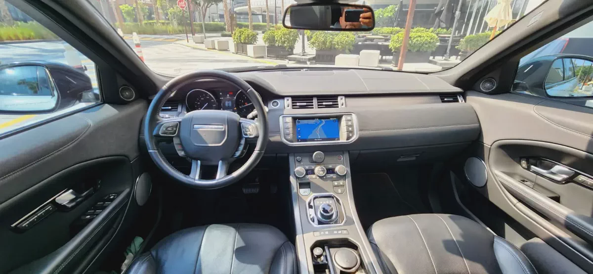 2019-Range Rover Evoque-Landmark Edition-Full option-Excellent Condition-Bank Finance Available-10-10