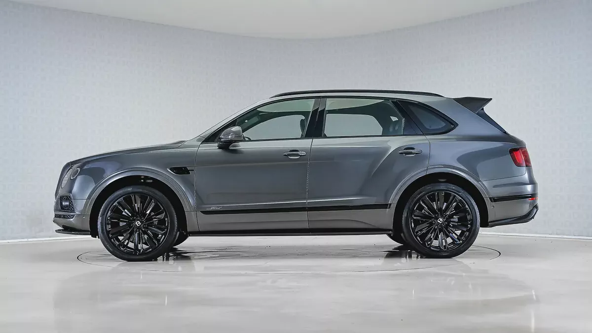 UAEs Very Best Example | AED 5,892 Per Month |  W12 Speed Carbon-9-9