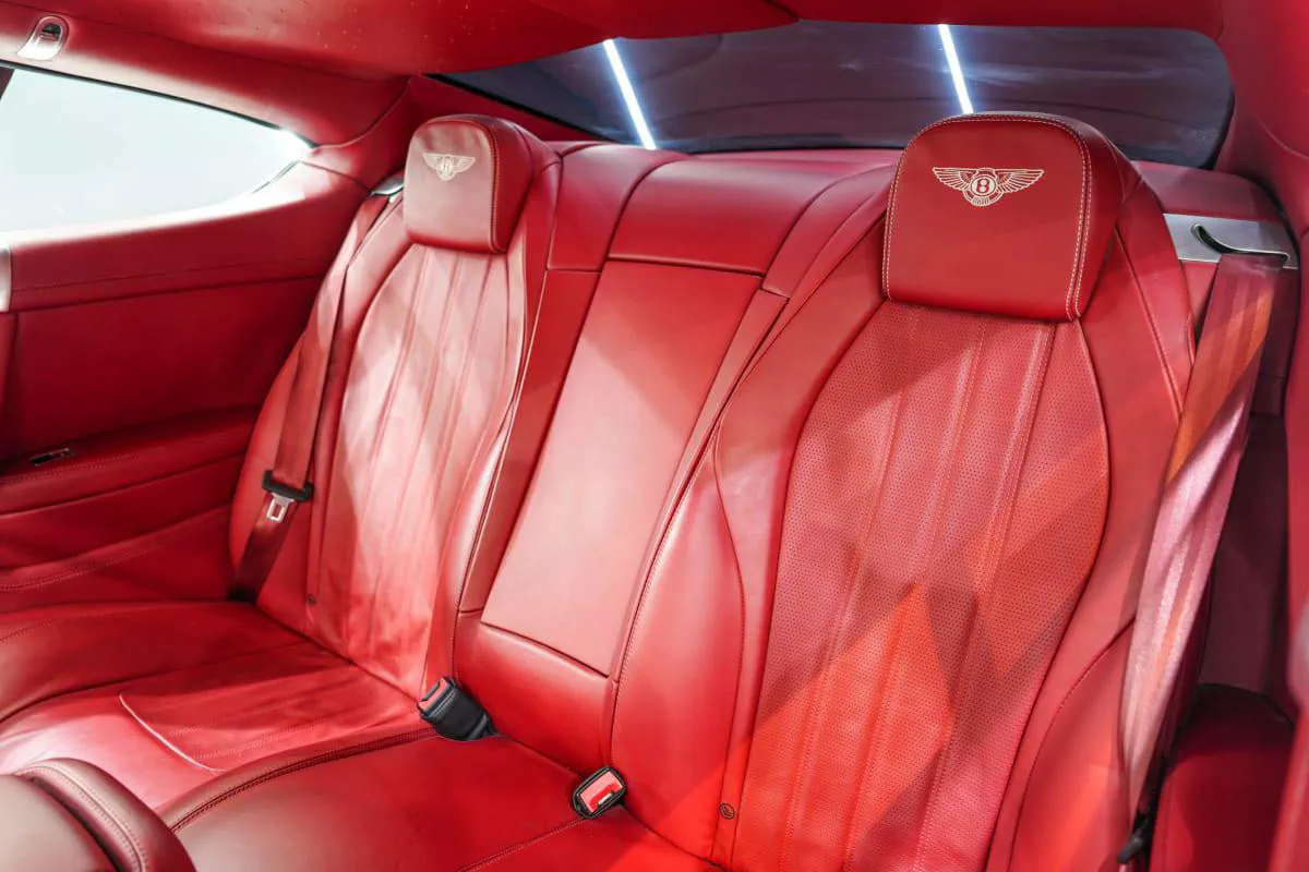 Bentley Continental GT-8-8