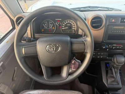 Toyota Land Cruiser 70 LC76 LX EXPORT ONLY - LC 78- 2.8L - DIESEL - AUTOMATIC-9