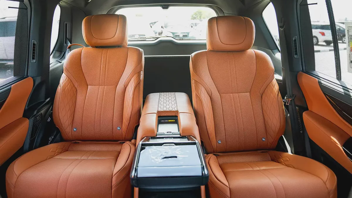 Lexus LX 600 VIP 2026 GCC Specs - Brand New-17-17