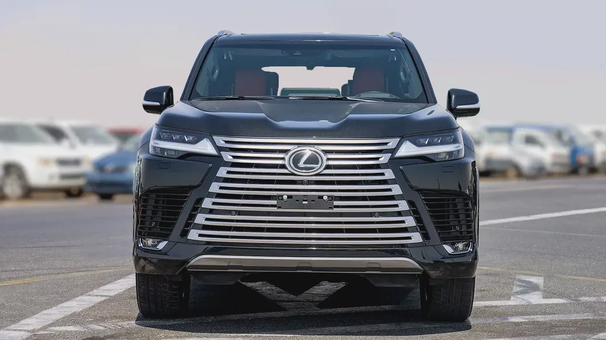 Lexus LX 600 VIP 2026 GCC Specs - Brand New