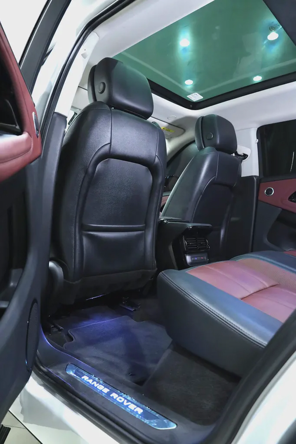 Land Rover Range Rover Evoque HSE Dynamic-9-9