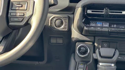Toyota Prado VXR TOYOTA PRADO LUXURY / 2.4L V4 PETROL / FULL OPTION / 360 CAMERA WITH HEAD UP DISPLAY / 2026 ONLY-16