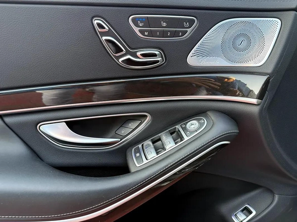 Mercedes-Benz S-Class S 560 4MATIC Long 2020 - Japanese Specs