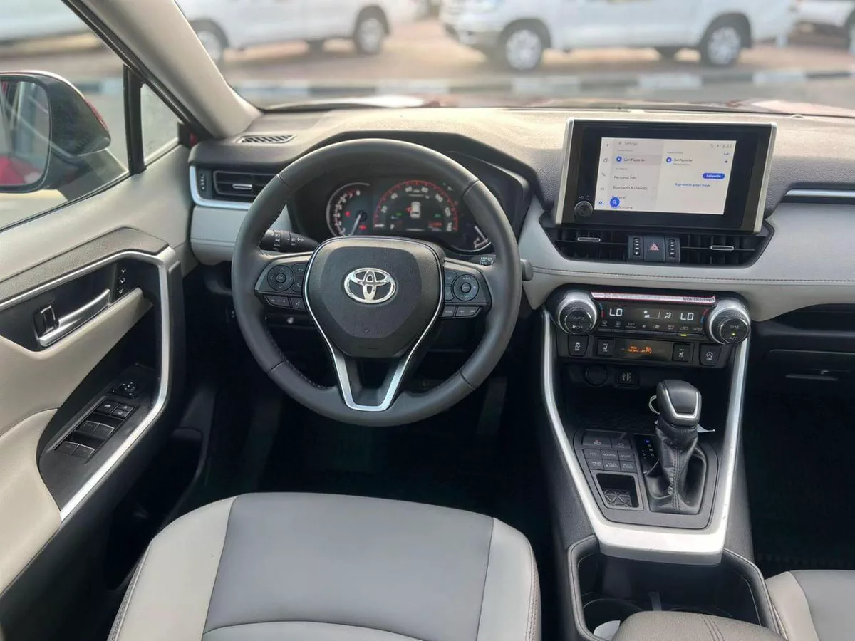Toyota RAV4 XLE 2025 Toyota Rav4 Full Option 2.5L V4 - Rear Camera - Leather Seat - AWD 4x4 - Push Start - Low-11-0