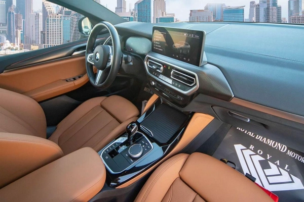 BMW X4 xDrive 30i M Sport 2.0L | Under Warranty and Service Contract