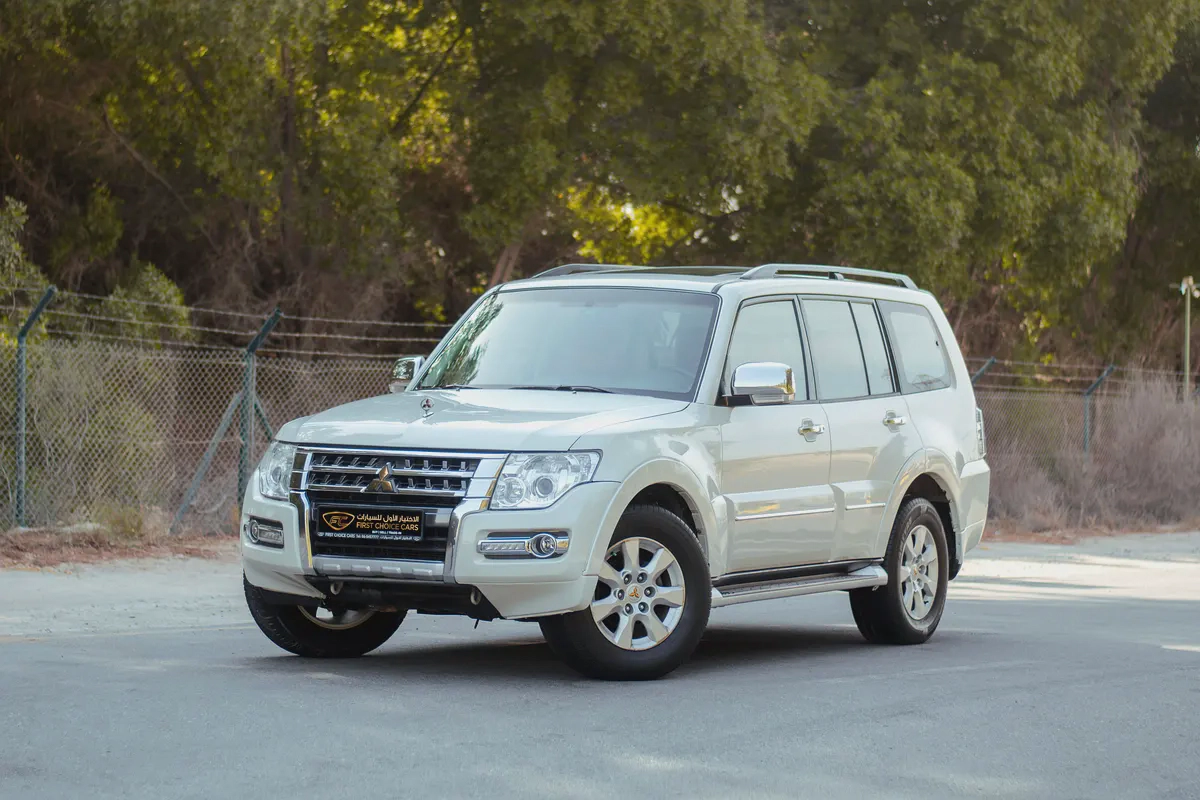 AED 978/month | 2022 Mitsubishi Pajero GLS | GCC Specs | REF#M08481