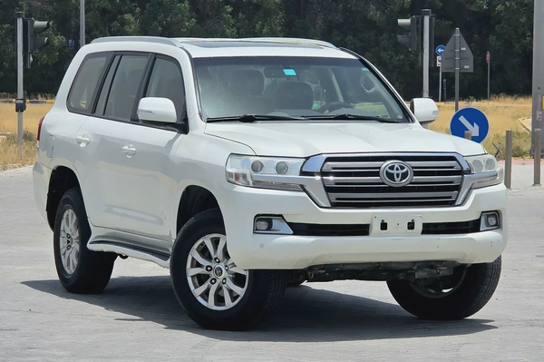 Toyota Land Cruiser GXR V6 Model 2021 Original Paint