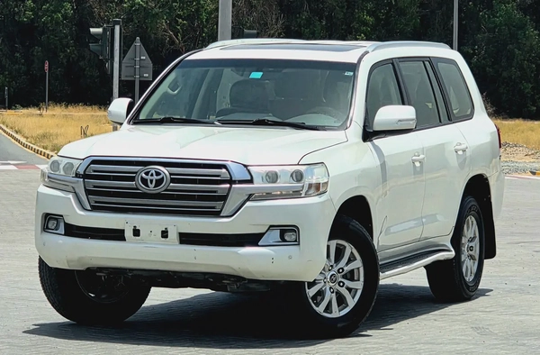 Toyota Land Cruiser GXR V6 Model 2021 Original Paint
