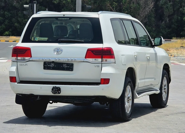 Toyota Land Cruiser GXR V6 Model 2021 Original Paint