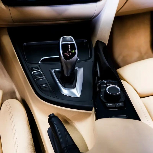 AED 2,269 0% Downpayment • 420i M-Sport Convertible • 1 Year Warranty