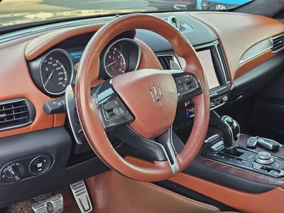 Maserati Levante SQ4 2017 - Korean Specs - Twin Turbo V6-11