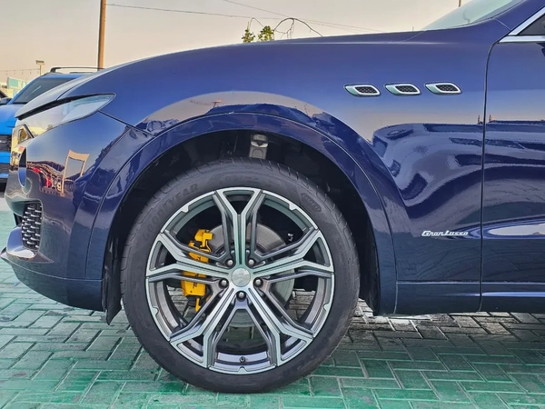 Maserati Levante SQ4 2017 - Korean Specs - Twin Turbo V6