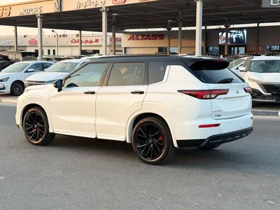 Mitsubishi Outlander PREMIUM LAUNCH EDITION Prime edition H- line 2024 full option-13