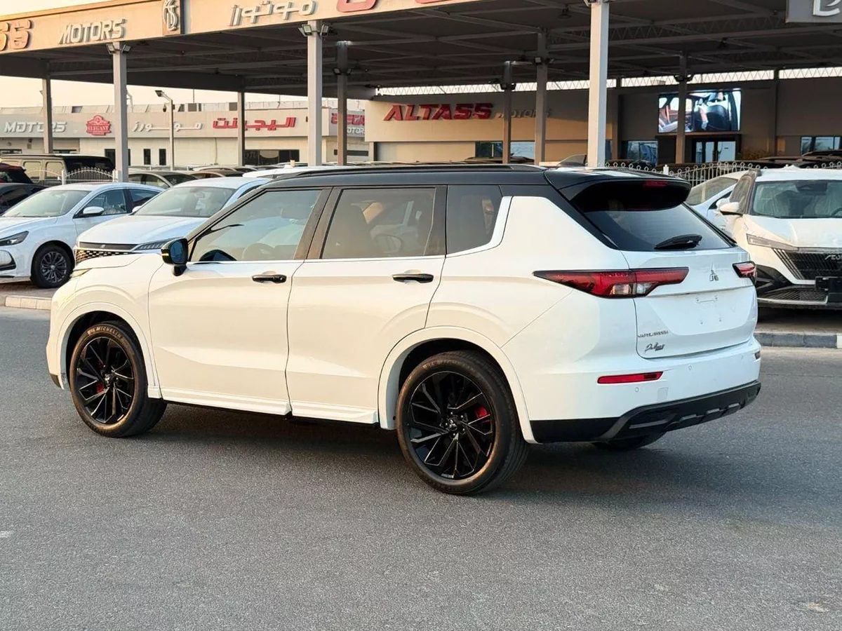Mitsubishi Outlander PREMIUM LAUNCH EDITION Prime edition H- line 2024 full option-13-0