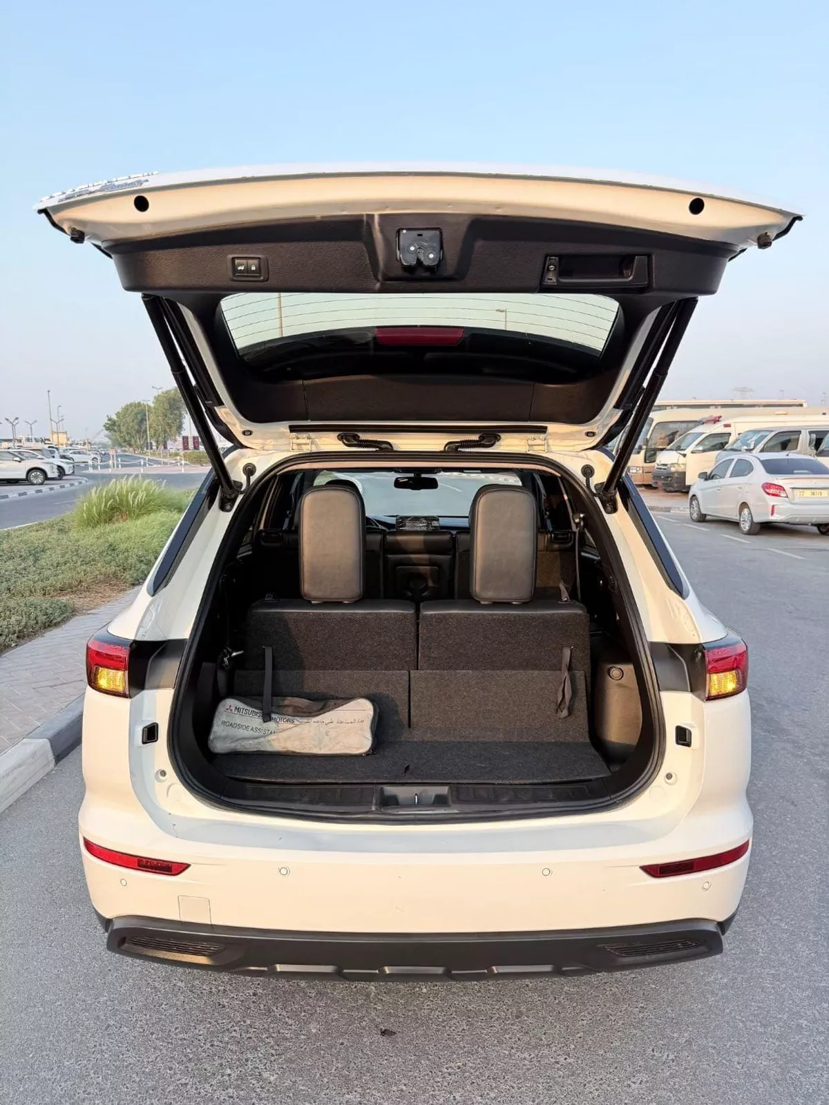 Mitsubishi Outlander PREMIUM LAUNCH EDITION Prime edition H- line 2024 full option-22-0
