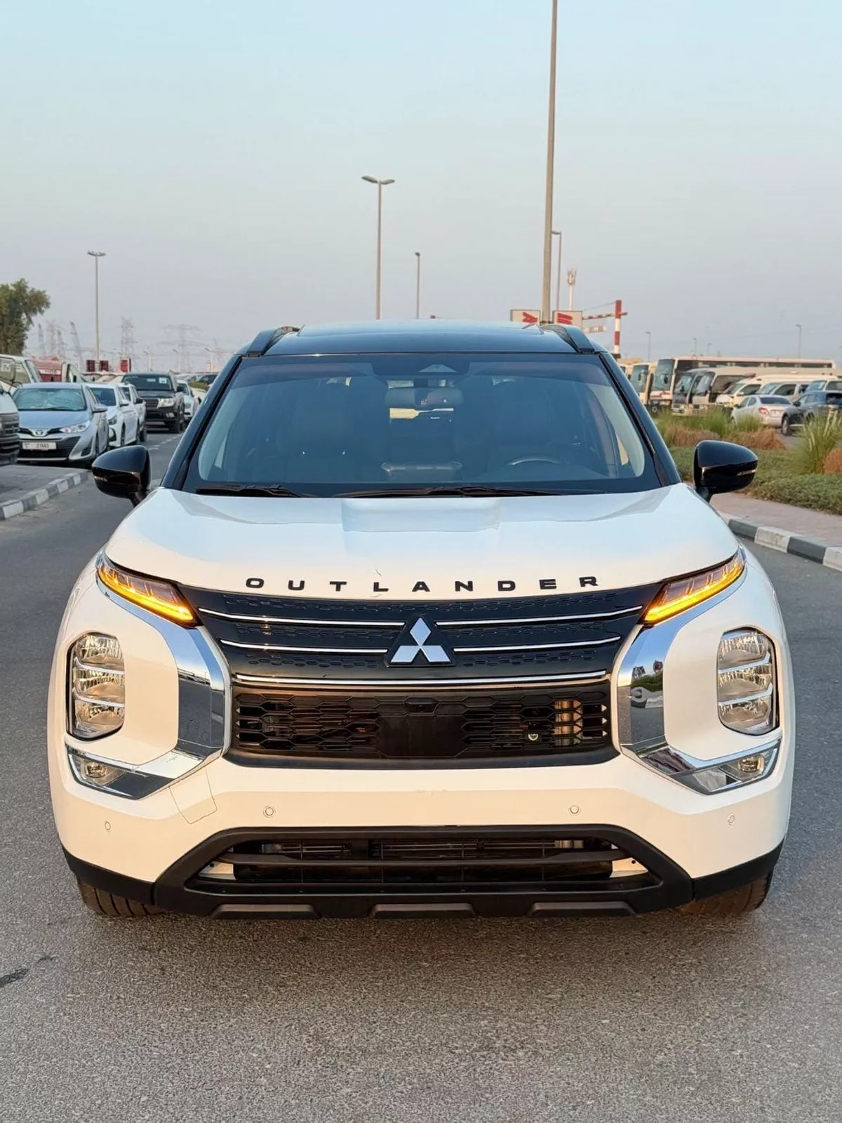 Mitsubishi Outlander PREMIUM LAUNCH EDITION Prime edition H- line 2024 full option-1-0