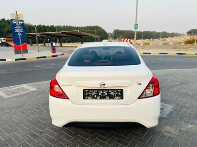 Nissan Sunny SV-12