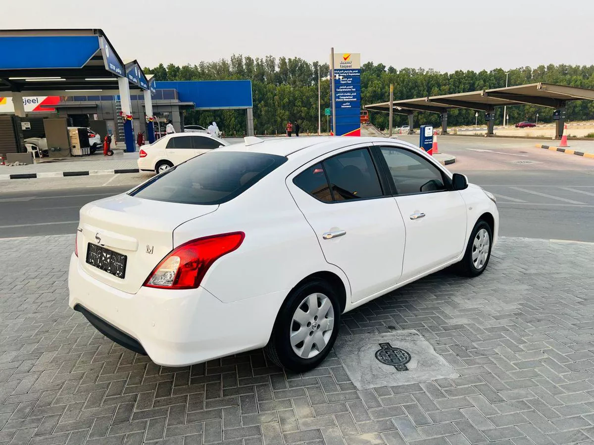 Nissan Sunny SV-19-0