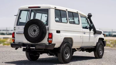 Toyota Land Cruiser 70 LC 78 HARDTOP 2.8L MT Lc 78 hard top 3 door AT 2.8L-5