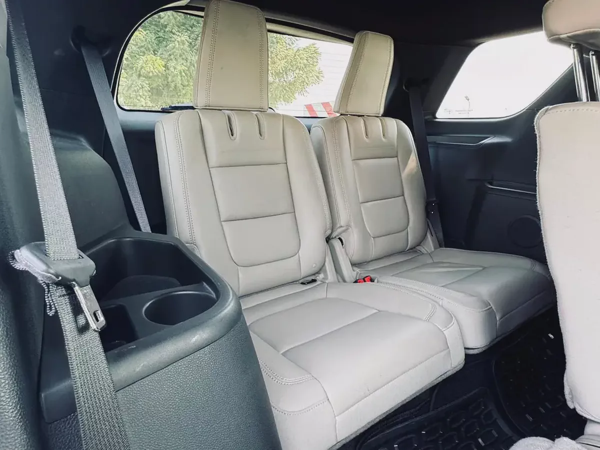 FORD EXPLORER | XLT I WHITE INTERIOR | 2013 | ONLY : 115,375 KM | JAPAN IMPORT | CLEAN TITLE-15-15
