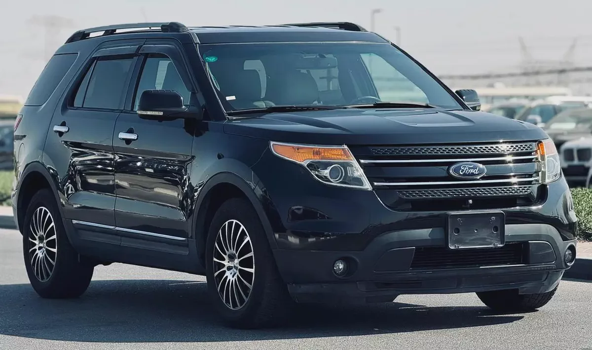 FORD EXPLORER | XLT I WHITE INTERIOR | 2013 | ONLY : 115,375 KM | JAPAN IMPORT | CLEAN TITLE