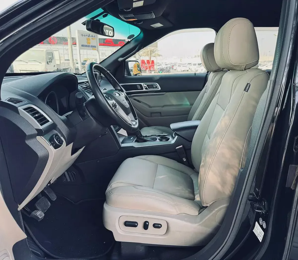 FORD EXPLORER | XLT I WHITE INTERIOR | 2013 | ONLY : 115,375 KM | JAPAN IMPORT | CLEAN TITLE-8-8