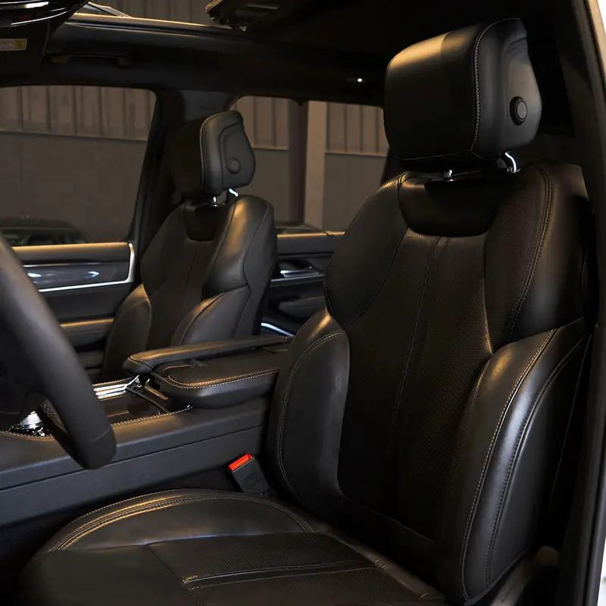 AED 2,778 pm• 0% Downpayment • Jeep Wagoneer • 1 Year Warranty-15-15