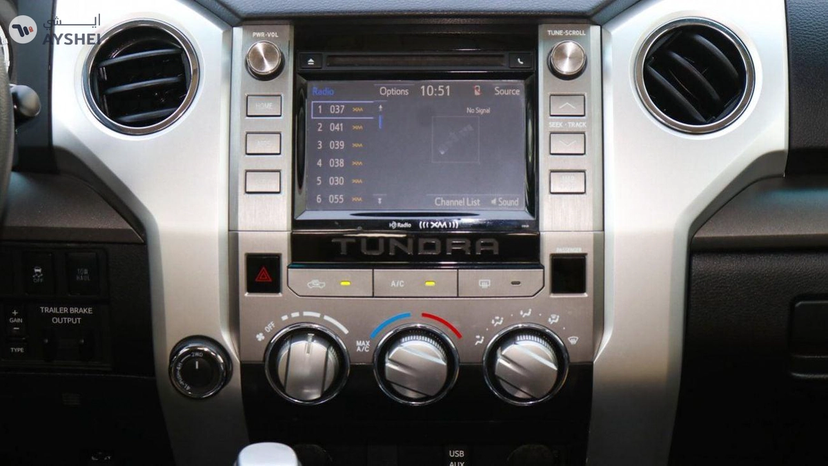Toyota Tundra SR5-8-8