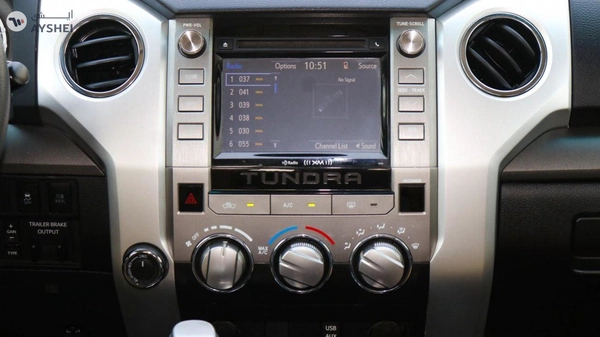 Toyota Tundra SR5