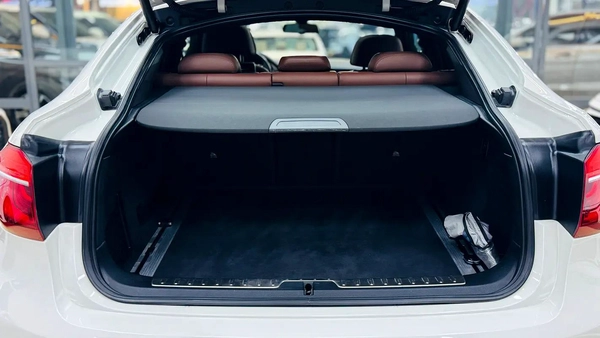 BMW X6 50i M Sport 2018 | GCC Specs | Pristine Condition