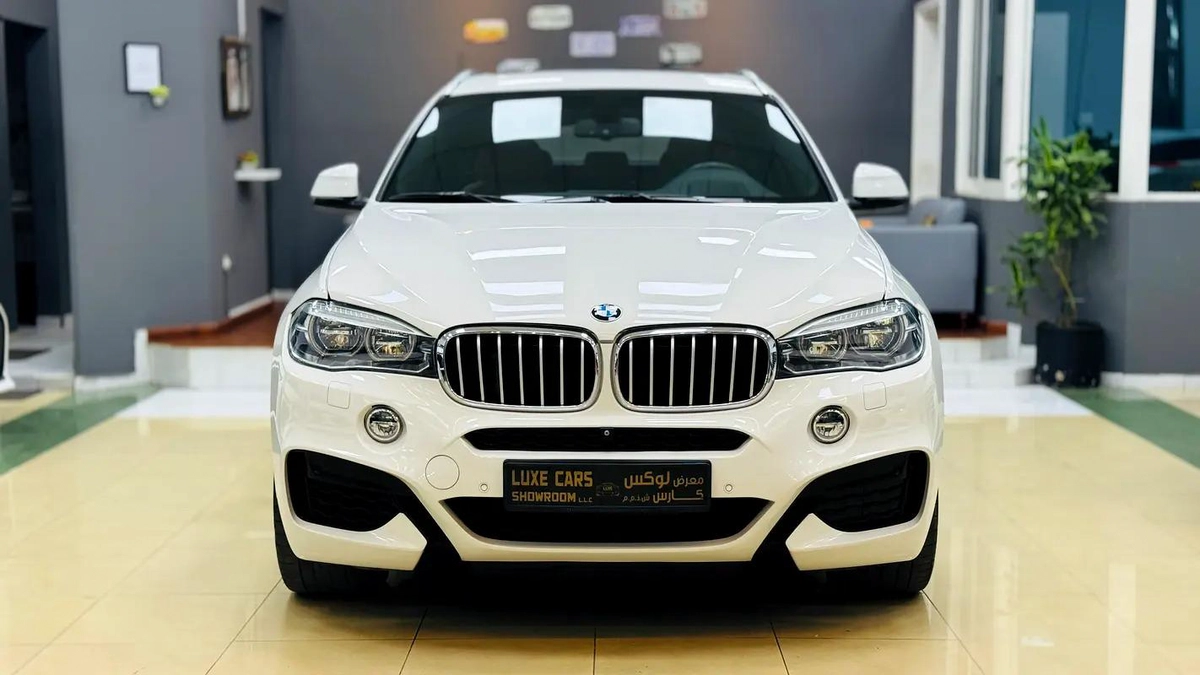 BMW X6 50i M Sport 2018 | GCC Specs | Pristine Condition-7-7