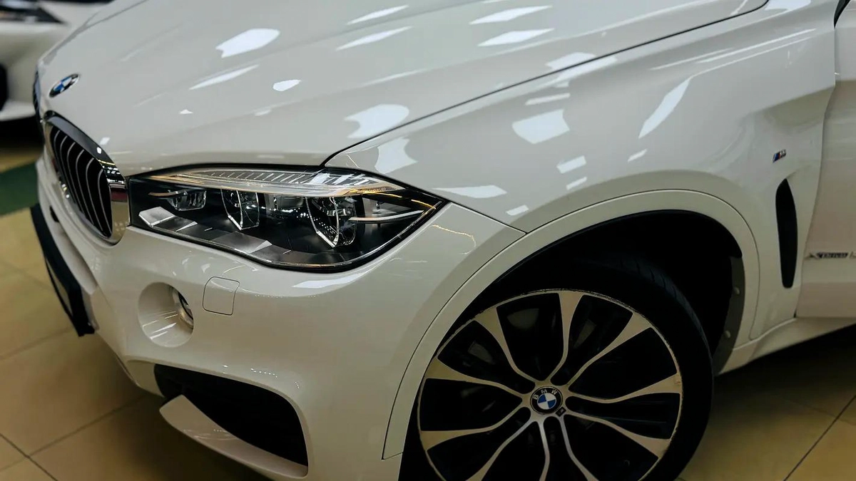 BMW X6 50i M Sport 2018 | GCC Specs | Pristine Condition-3-3