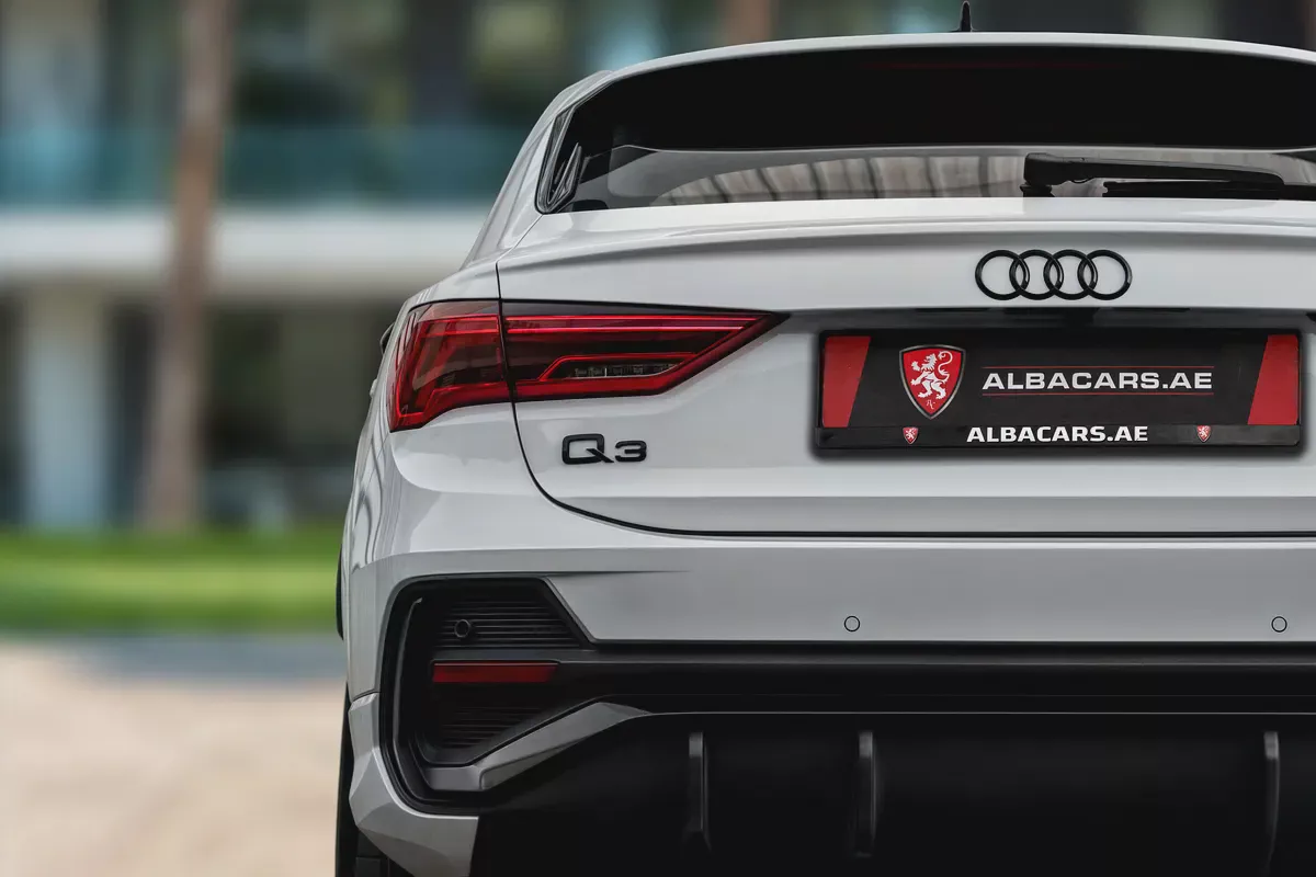 2,938 P.M |  Q3 S-Line - Sportback | 0% Downpayment | AUDI WARRANTY!-5-5