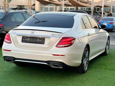 Mercedes-Benz E-Class E 300 2019 - American Specs - Pristine Condition-5