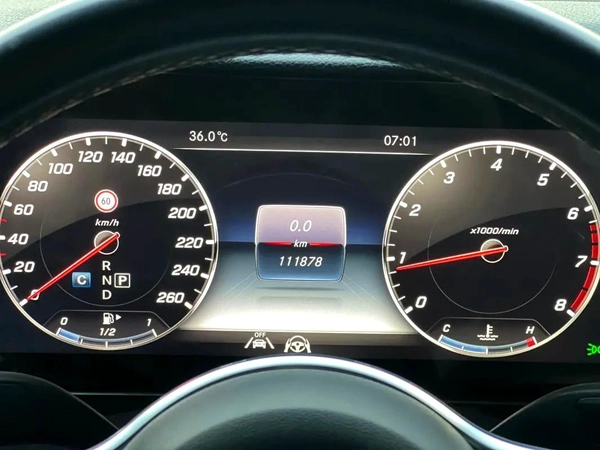 Mercedes-Benz E-Class E 300 2019 - American Specs - Pristine Condition