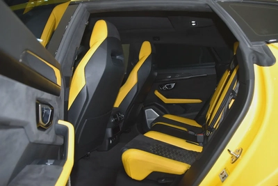 2022 ll Lamborghini Urus Pearl Capsule ll Gcc Warranty AGMC ll Full Service History-7