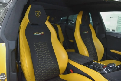 2022 ll Lamborghini Urus Pearl Capsule ll Gcc Warranty AGMC ll Full Service History-17